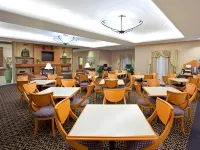 Holiday Inn Express & Suites Saginaw