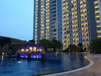 Cosmy Orchard Apartment