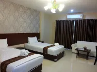 Le Parc Wangnang Hotels in Amphoe Wang Thong