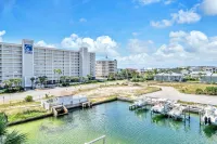 Harbor Landing 203B - Spacious Condo with Views of the Harbor and Gulf