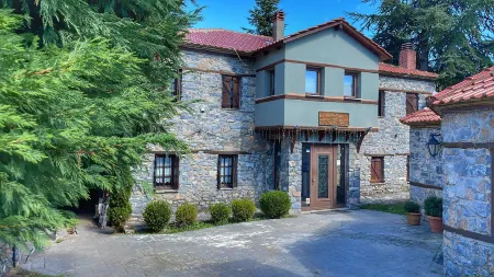 Archontiko Tarsouna Отели в г. Чеган