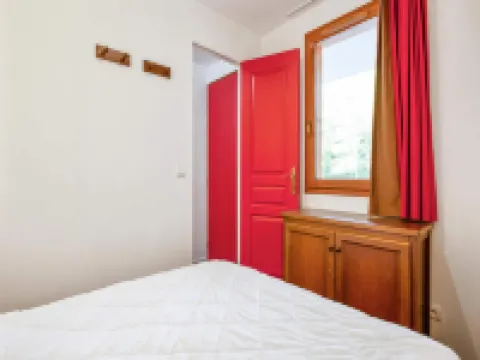 Apartment in Hautes-Alpes with Mountain View