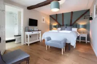 The Talkhouse Hotel di Forest Hill with Shotover