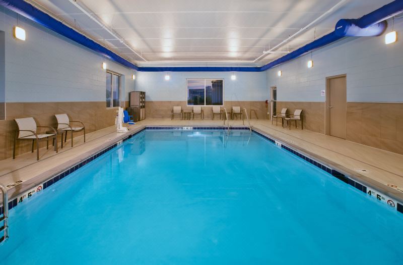 Holiday Inn Express & Suites Eden Prairie - Minneapolis by IHG photo 2