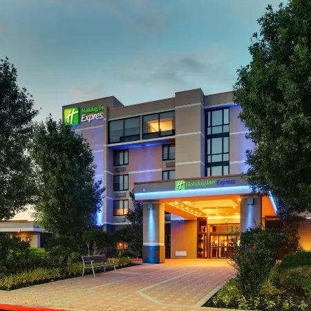 Holiday Inn Express ABERDEEN-CHESAPEAKE HOUSE by IHG