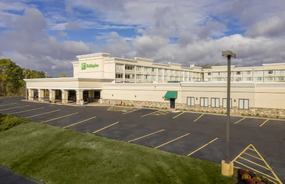 Holiday Inn & Suites 馬爾伯勒by IHG