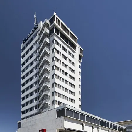 Hotel Fundador Отели рядом с достопримечательностью «Замок Гимарайнш»