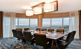 Embassy Suites by Hilton Minneapolis Airport