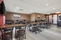 Best Western Plus Red Deer Inn  Suites Hotel a Sylvan Lake