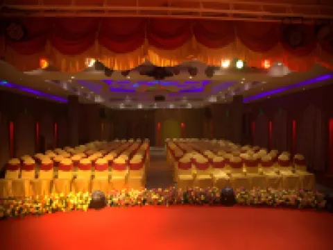 Hotel Hiton Hotels in Malappuram