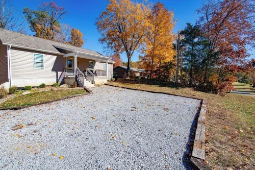 The Maple Den Hotels in Radcliff