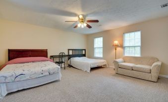 Spacious Norcross Home ~ 21 Mi to Downtown Atlanta