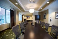 ฮิลตันการ์เด้นอินน์ ดาวน์ทาวน์บัฟฟาโล