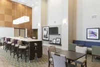 Hampton Inn & Suites Manchester Hotels in Manchester