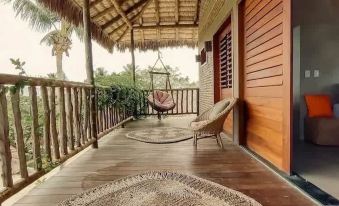 Private Complex With Swimming Pool Close to the Ocean