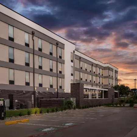 Home2 Suites by Hilton Irving/DFW Airport North