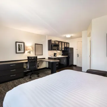 Sonesta Simply Suites Boston Burlington