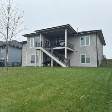 Convenient functional quiet 5 bedroom 3 bath home in Clive.