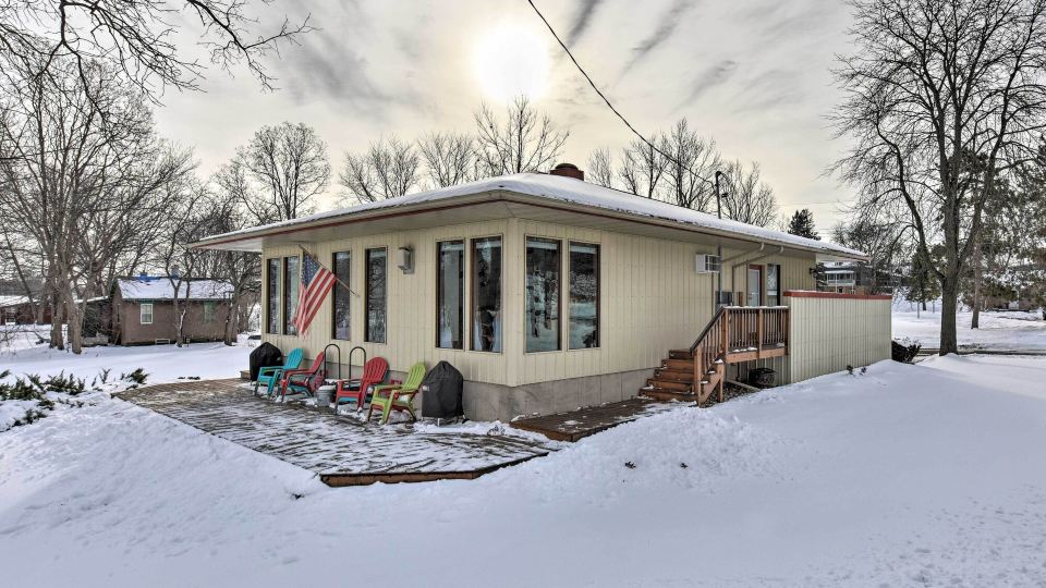 Pet-Friendly Retreat w/ Deck: Steps to Marina!
