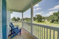 Sunny Gulfport Vacation Rental Walk to Beaches! - Ocean View