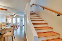 Coastal Vacation Rental - 2 Mi to Huntington Beach - Wifi