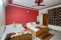 Hotel Giriraj Kripa