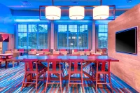 Fairfield Inn & Suites Cape Cod Hyannis