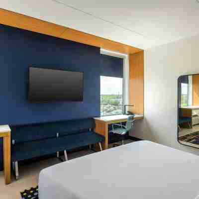 Aloft Mount Laurel Rooms