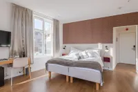 Grand Hotel Egersund Отели в г. 