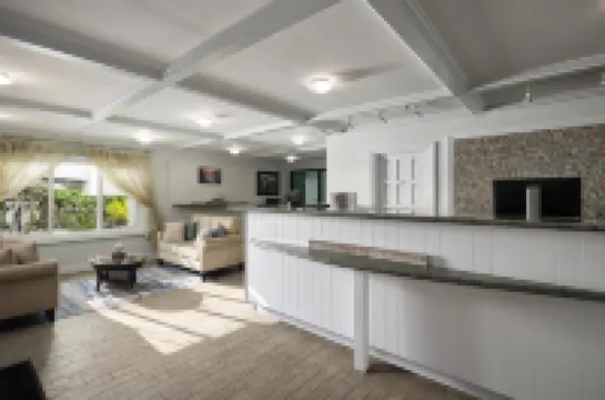 โรงแรมเบสท์เวสเทิร์น พรีเมียร์ เดลมาร์