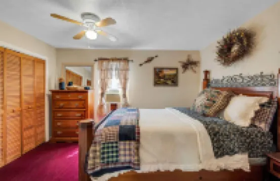 Riverside Serenity: A Picturesque Retreat 2 Bedroom Cottage by RedAwning