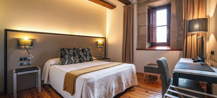 Hospedería Palacio de Allepuz Hotels in Teruel