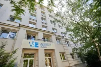 University Hotel
