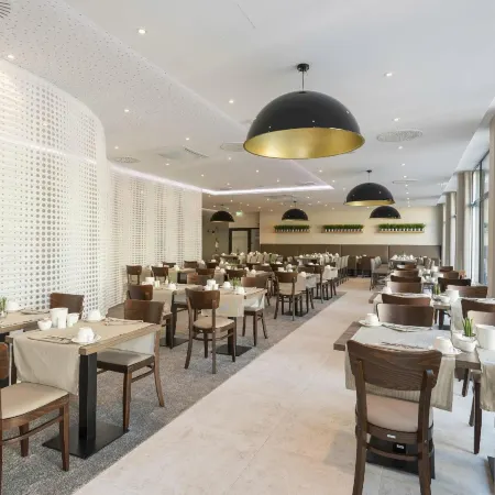 Looken Inn Lingen by Hackmann