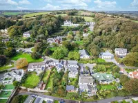 Tide & Tee - 2 Bedroom Apartment - Penally - Tenby - 4-Star