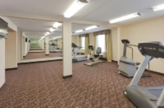 Quality Inn & Suites Downtown Mansfield