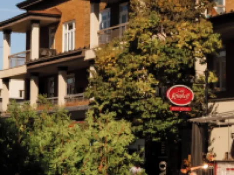 Petit Hôtel - Café Krieghoff Hotels in Quebec City