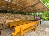 Apartment Linda Hotels in Grizane
