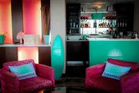 Hilton Waikiki Beach Resort & Spa - Quầy bar