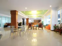 Phuhi Hotel Hotels near Palm Driving Range