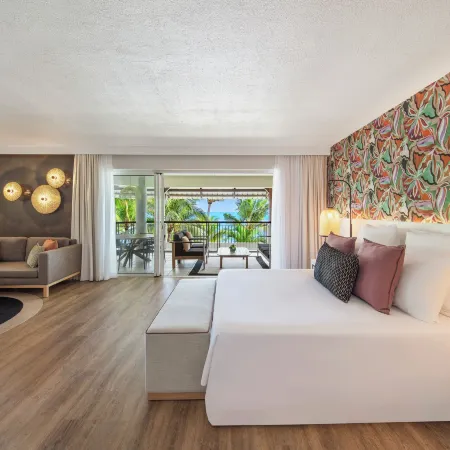 Victoria Beachcomber Resort & Spa