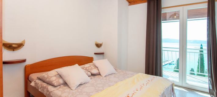 Apartments Ozren Hoteles en Omiš