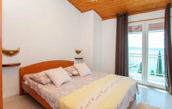 Apartments Ozren