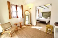 Kemerbag 29 Guest House 12 Yaş Üstü - Balkon