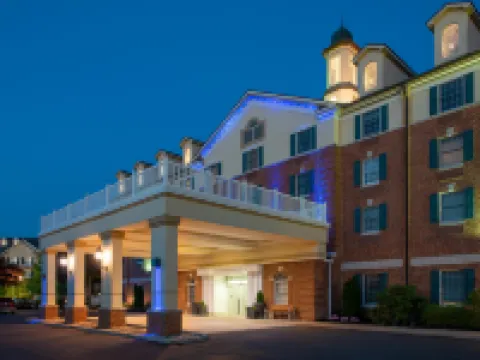 Holiday Inn Express STATE COLLEGE @WILLIAMSBURG SQ by IHG Ξενοδοχεία στην πόλη Centre County