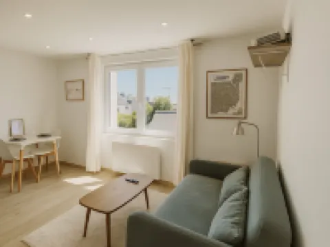 Studio lumineux, Centre-ville et plages Hotels in Lorient