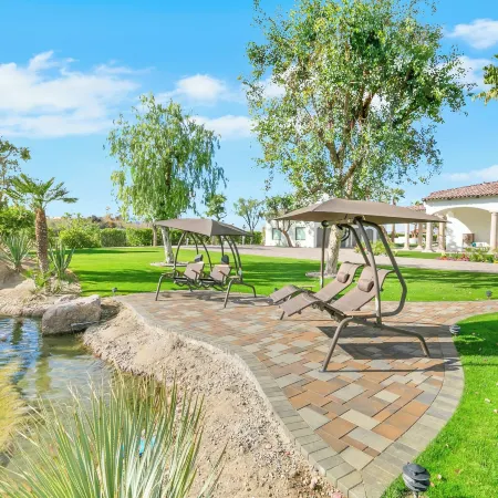 The Stallion Estate Sleeps 24, Theater, Game Room, Pickle ball!