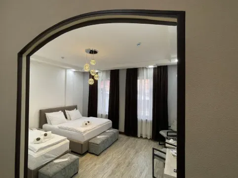 Shosh Palace Hotel