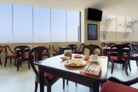 Collection O Hotel Paris FC，韋拉克魯斯 - 早餐