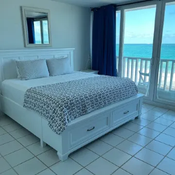 Modern Beach Front Studio -Oceanview Balcony. On CONDADO BEACH San Juan PR